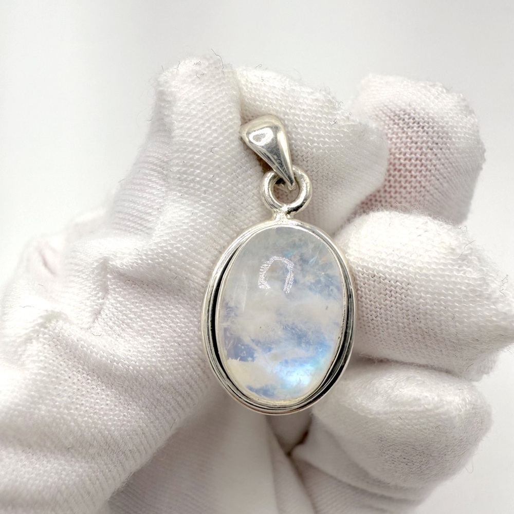 Genuine Oval Cabochon Rainbow Moonstone .925 Sterling Silver Pendant - Picture 12 of 16
